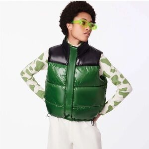 Bernardo Bernie Colorblocking At Its Vest. Size Small.